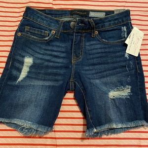 Aeropostale Bermuda shorts